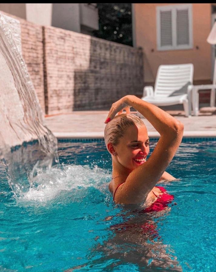 Queen Kodre Apartments Ülgün Dış mekan fotoğraf